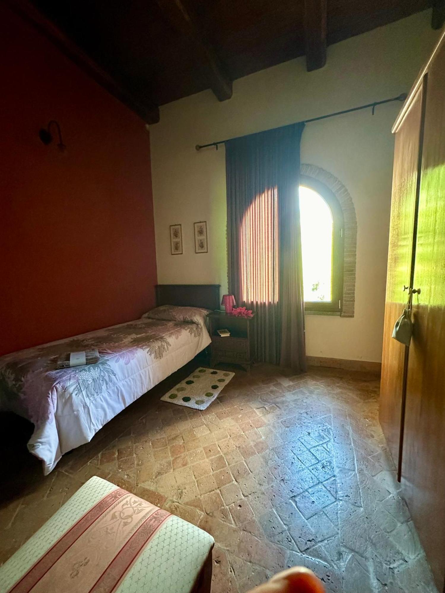 In - Bb - Country House, Rent- Roma *